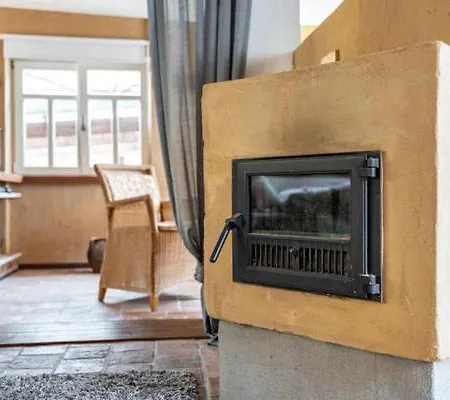 Im Preisgekroenten Denkmal *