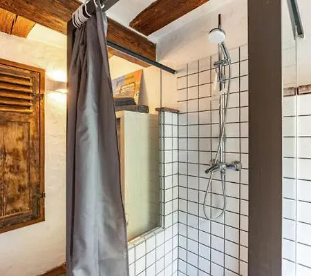 Im Preisgekroenten Denkmal