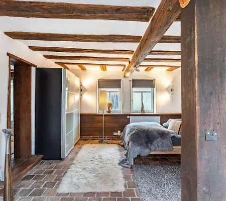 Im Preisgekroenten Denkmal * Groß-Umstadt